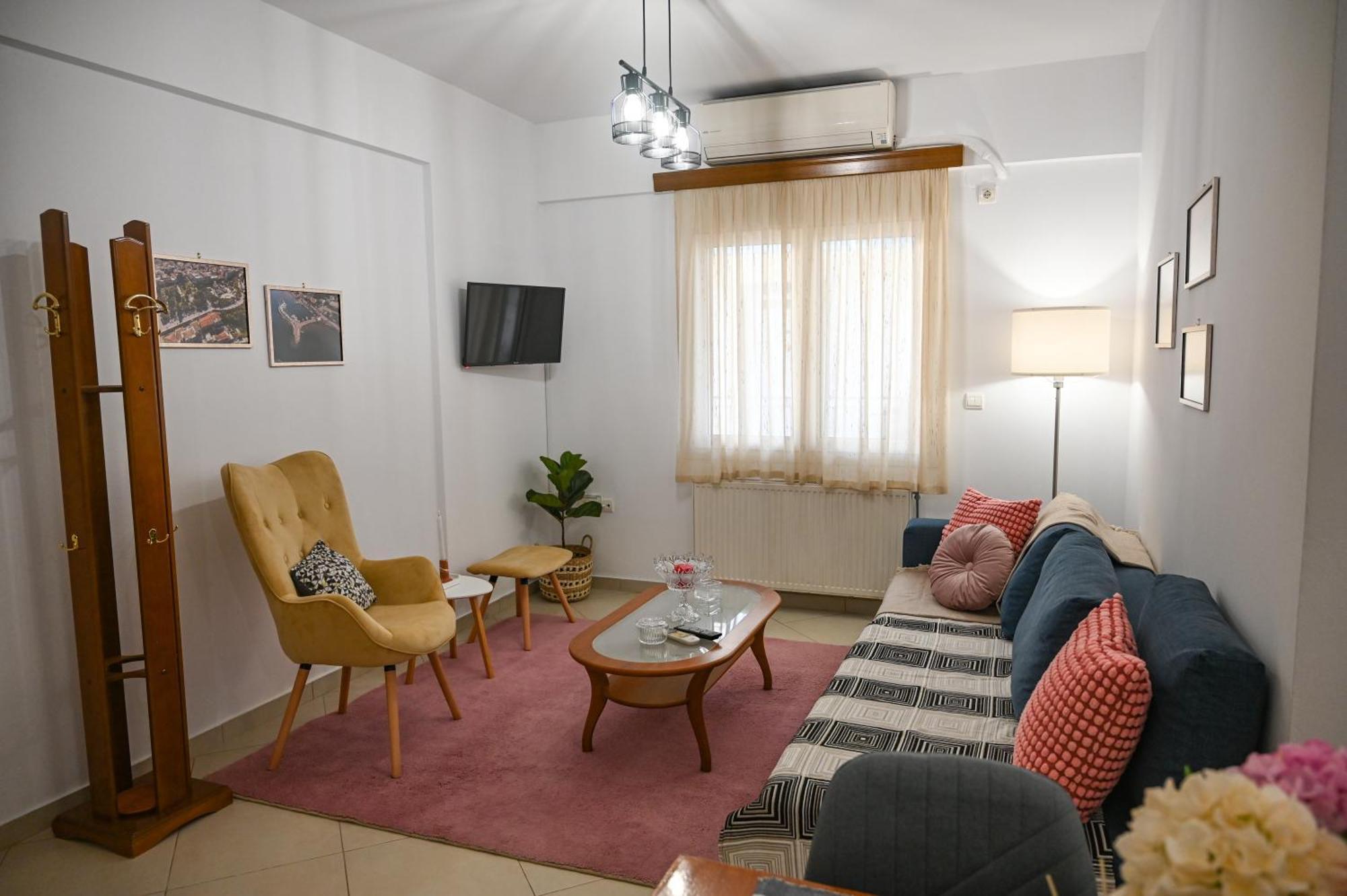 Dimitra House At Aigio By Greece Apartments Exterior photo